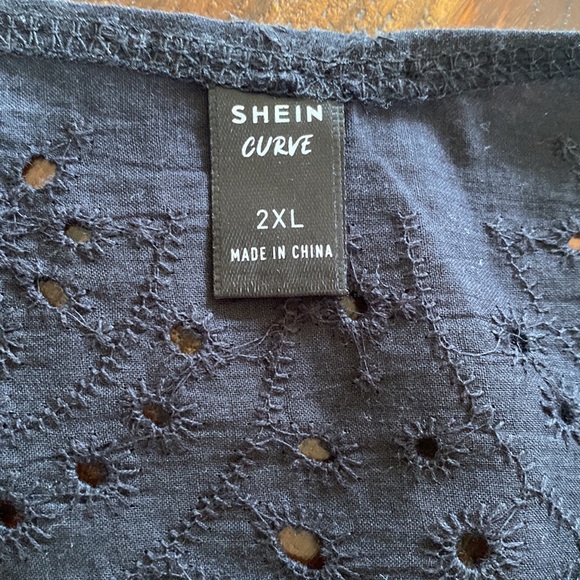 Eyelet Flutter Sleeve Top - Picture 2 of 2